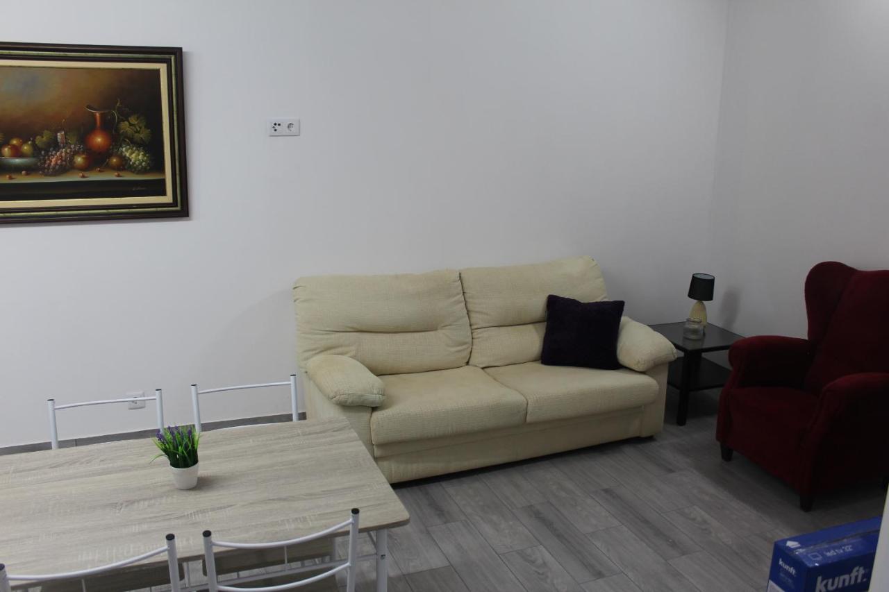 Vitorino De Nemesio Guesthouse ปอนตาเดลกาดา ภายนอก รูปภาพ