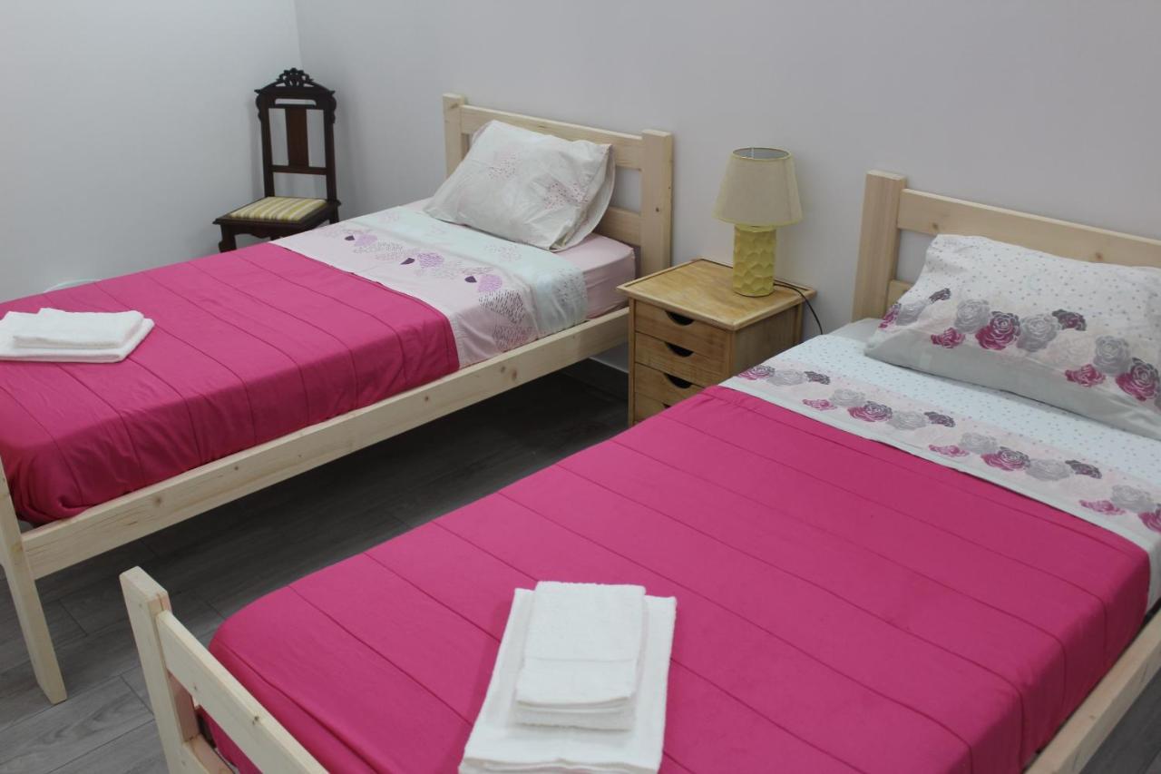 Vitorino De Nemesio Guesthouse ปอนตาเดลกาดา ภายนอก รูปภาพ